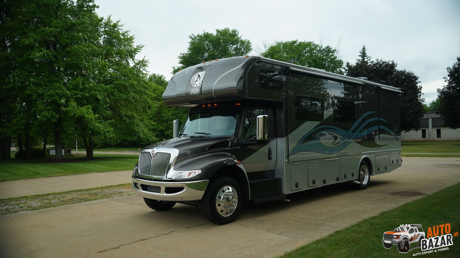 2021 Nexus RV Wraith Class Super C Motorhome